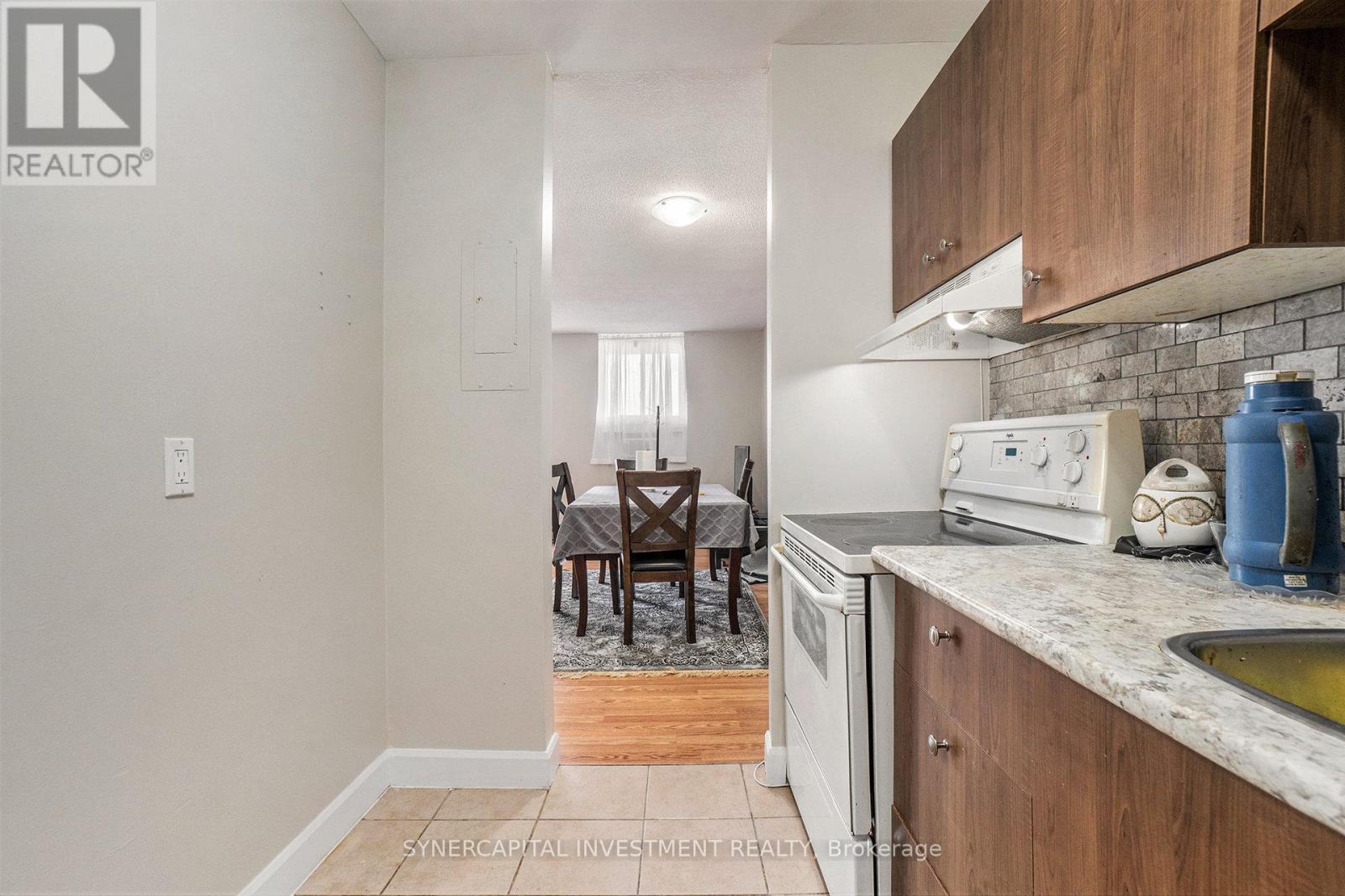 615 - 2000 Jasmine Crescent, Ottawa, Ontario  K1J 8K4 - Photo 10 - X12240827