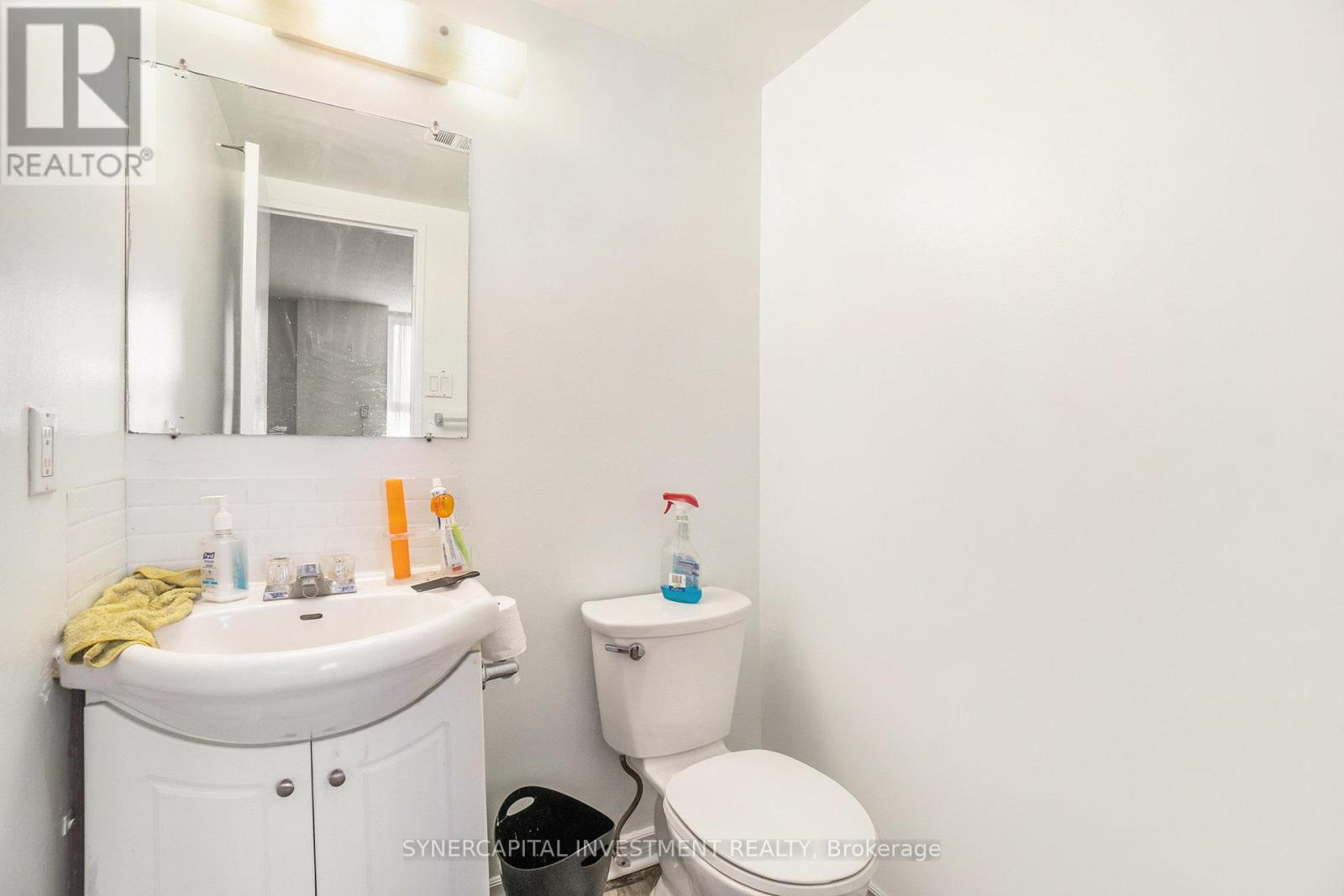 615 - 2000 Jasmine Crescent, Ottawa, Ontario  K1J 8K4 - Photo 12 - X12240827