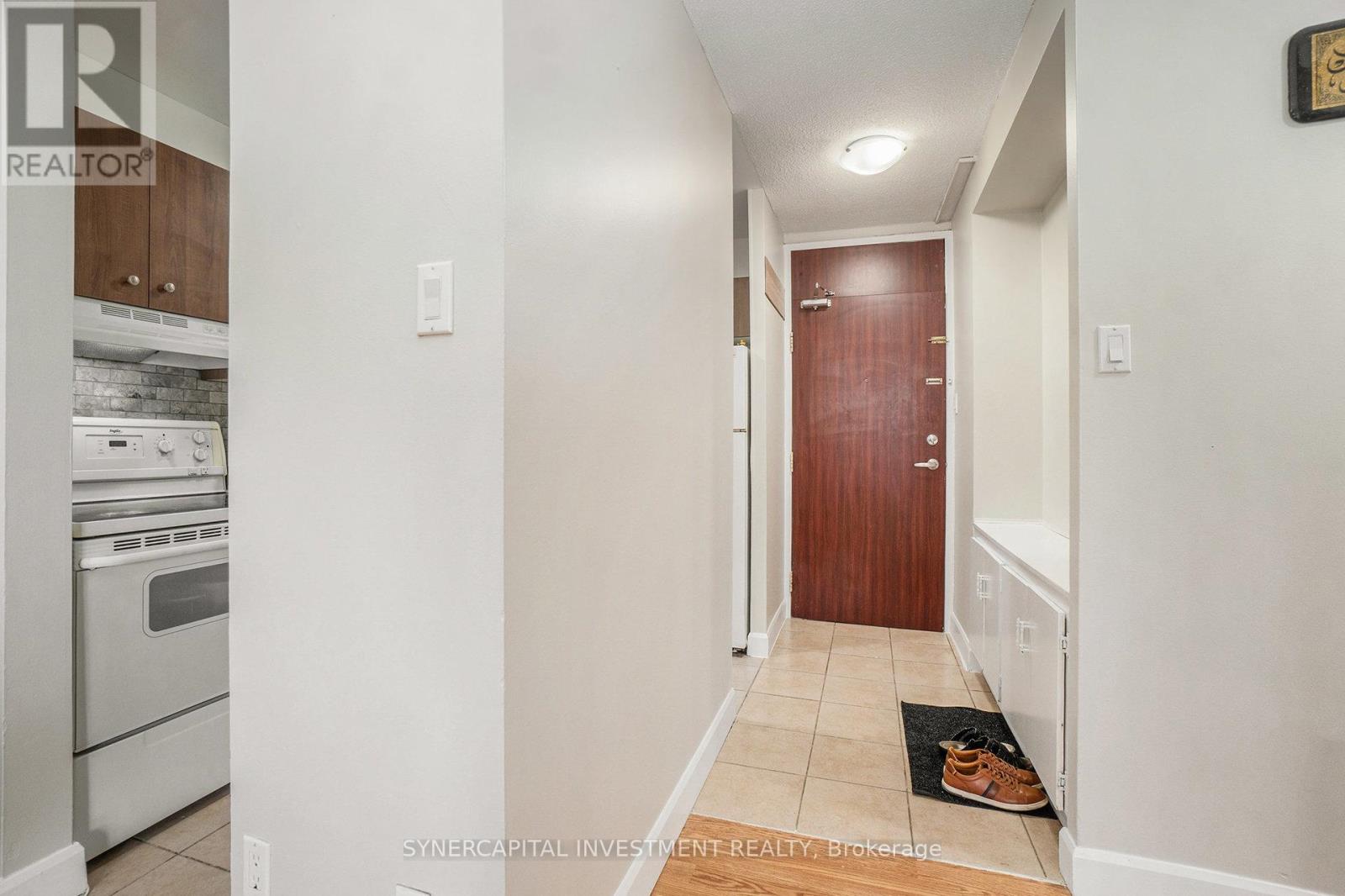 Property at 615 - 2000 JASMINE CRESCENT image 2
