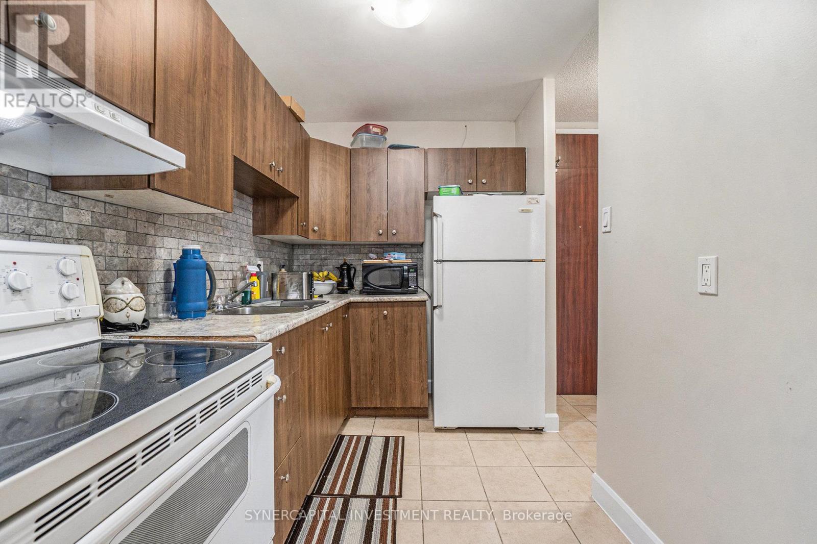 615 - 2000 Jasmine Crescent, Ottawa, Ontario  K1J 8K4 - Photo 9 - X12240827