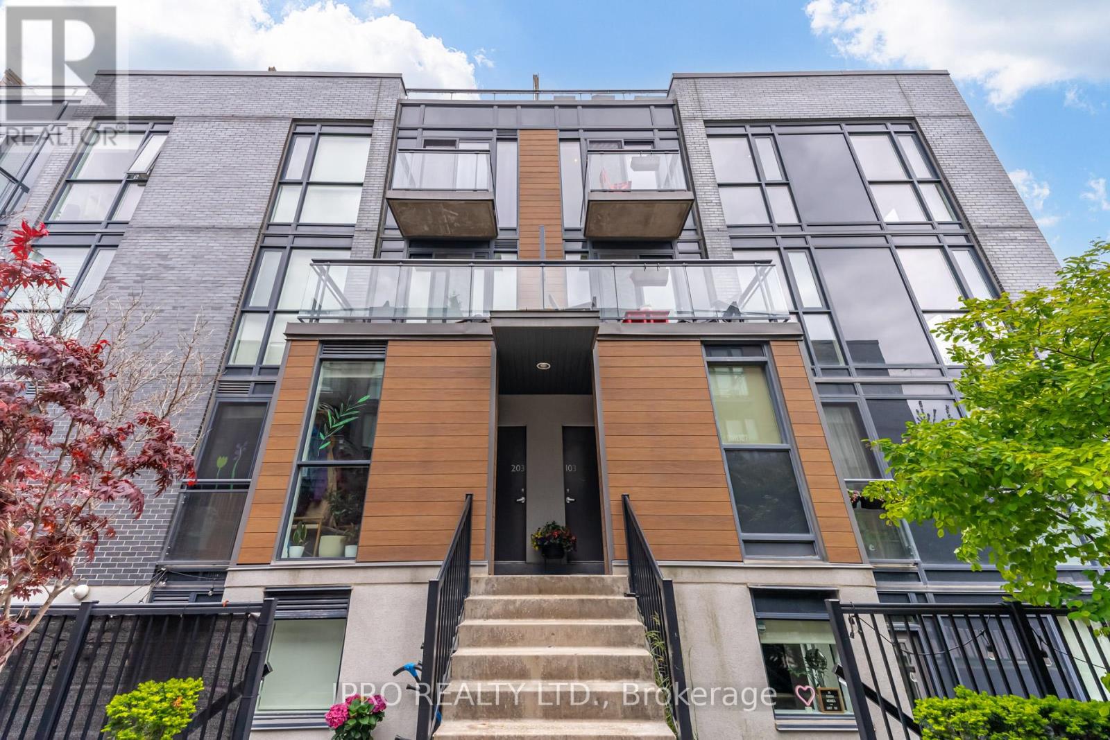 Property at 103 - 15 SOUSA MENDES STREET image 1