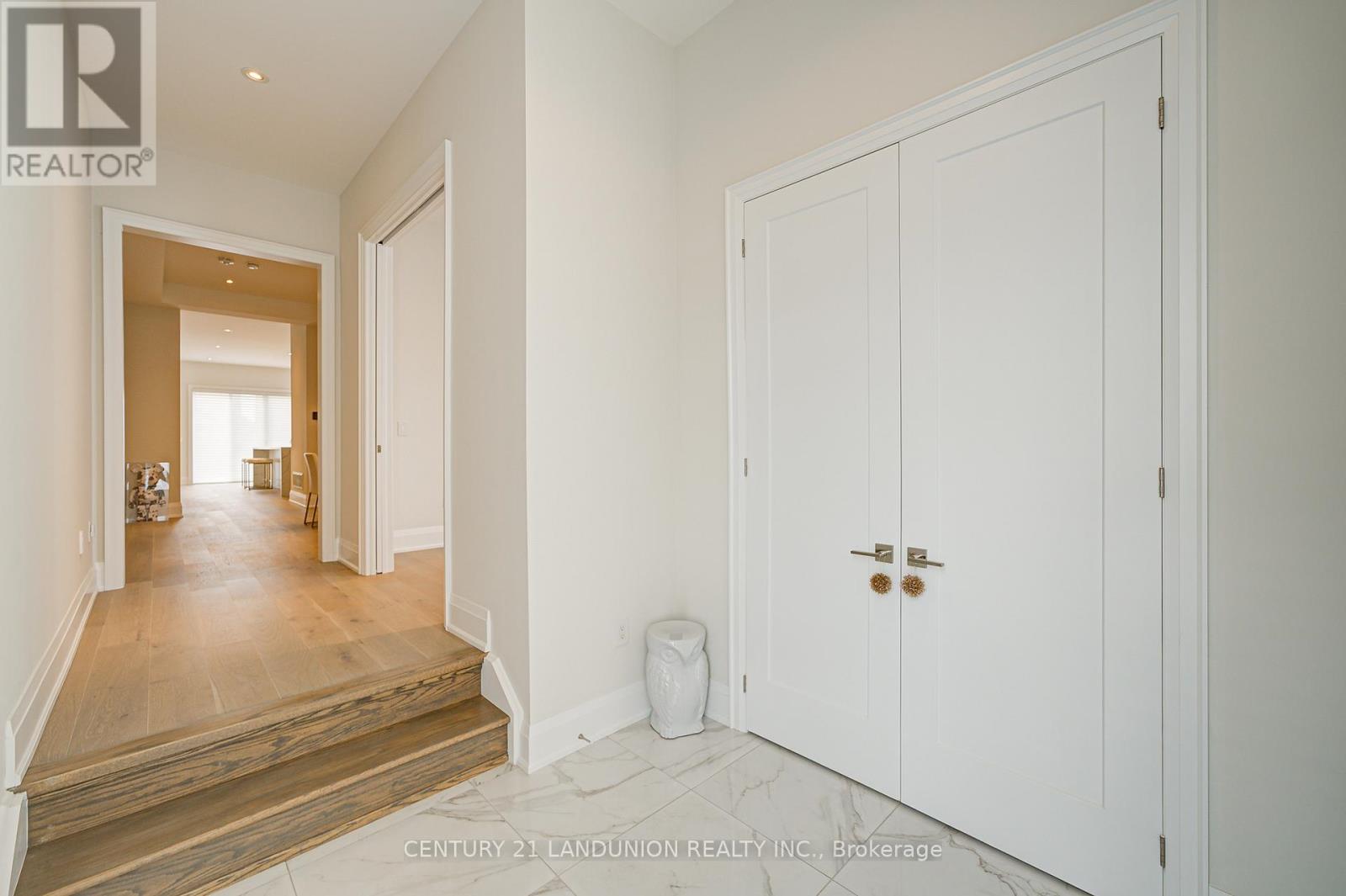 Property at 181 MILKY WAY DRIVE image 4