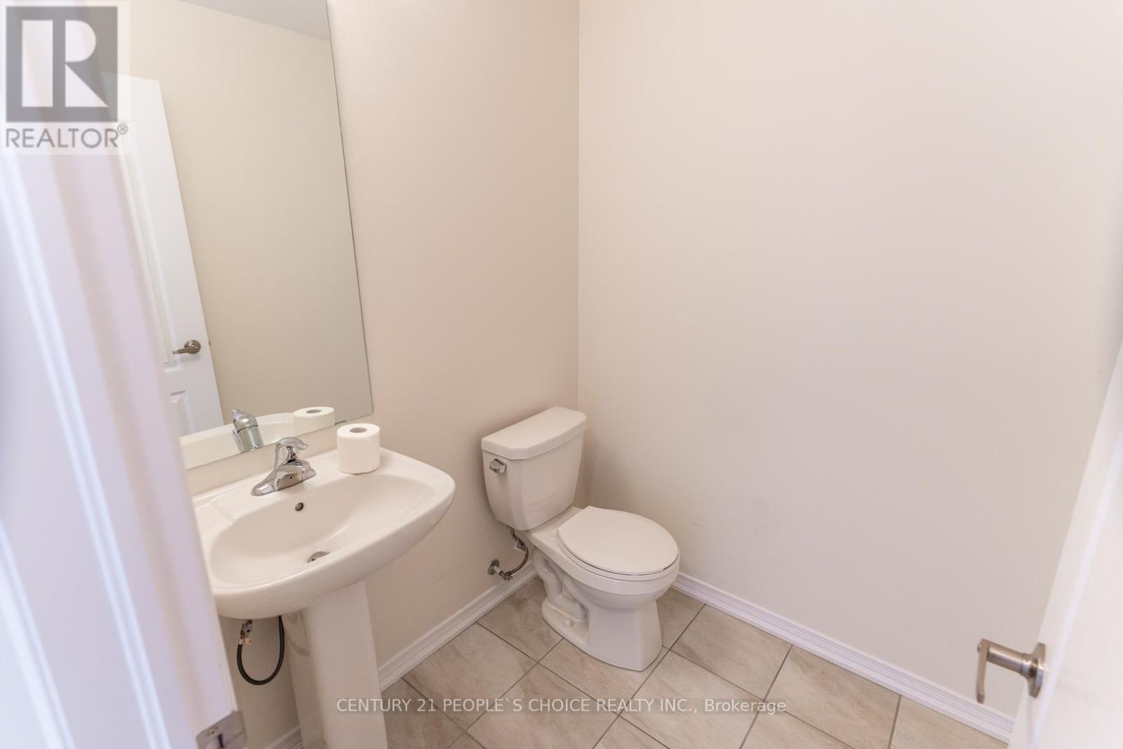 22 Bee Crescent, Brantford, Ontario  N3T 0V7 - Photo 21 - X12240668