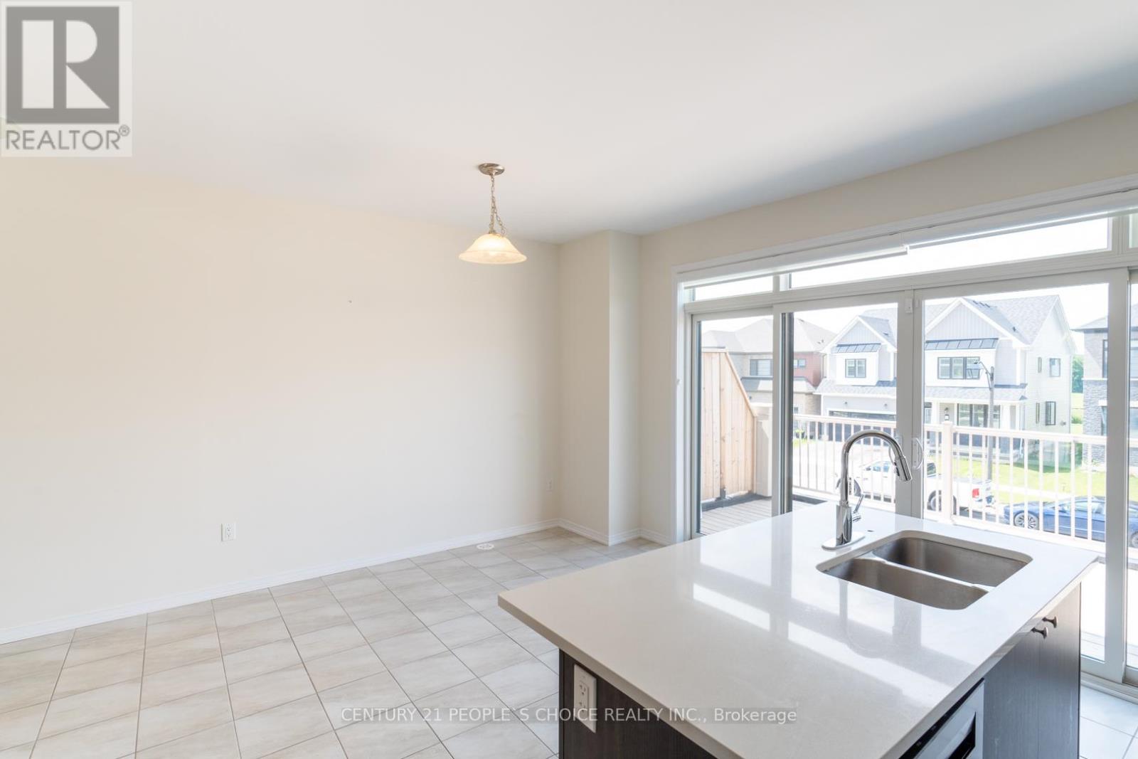22 Bee Crescent, Brantford, Ontario  N3T 0V7 - Photo 22 - X12240668