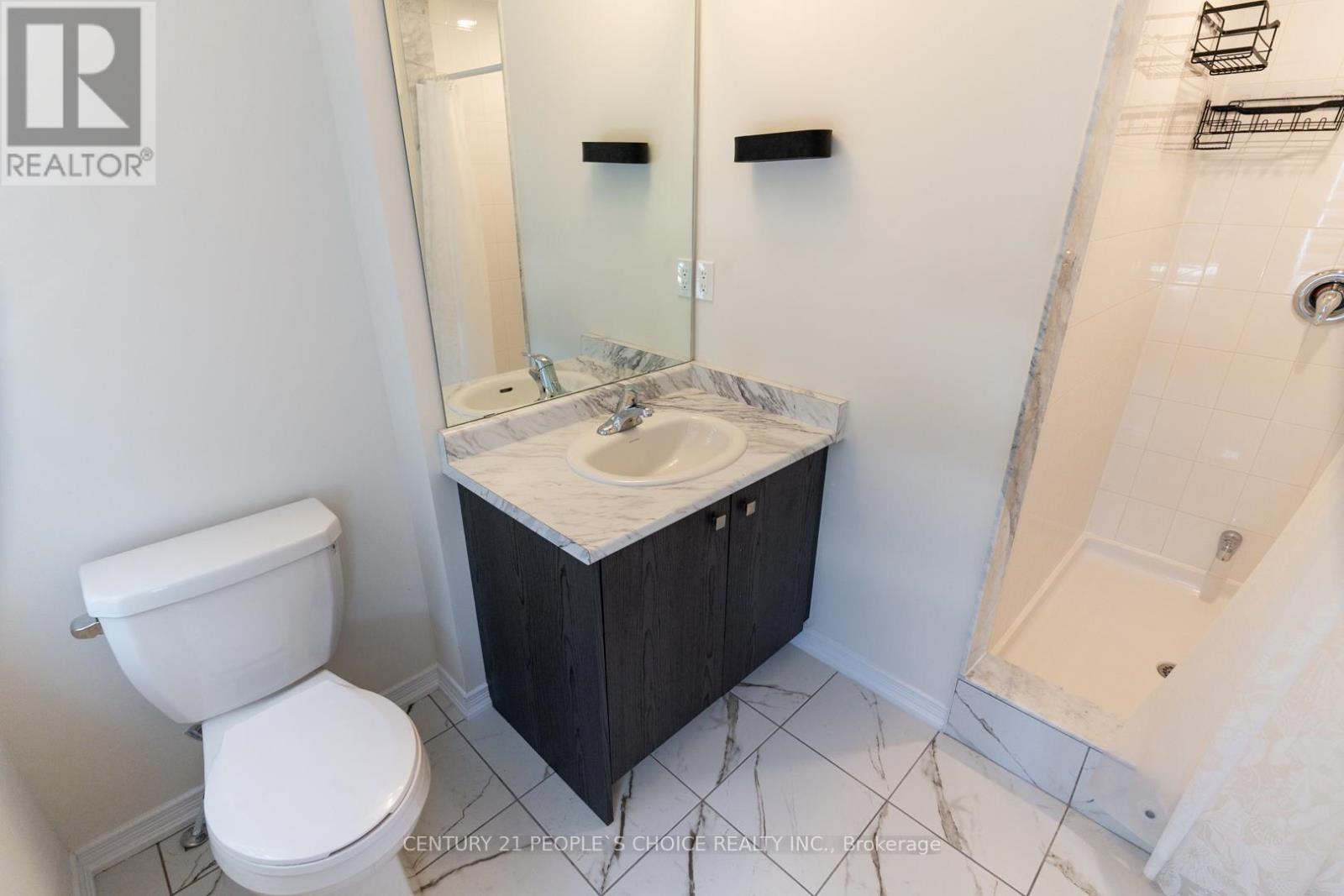 22 Bee Crescent, Brantford, Ontario  N3T 0V7 - Photo 32 - X12240668