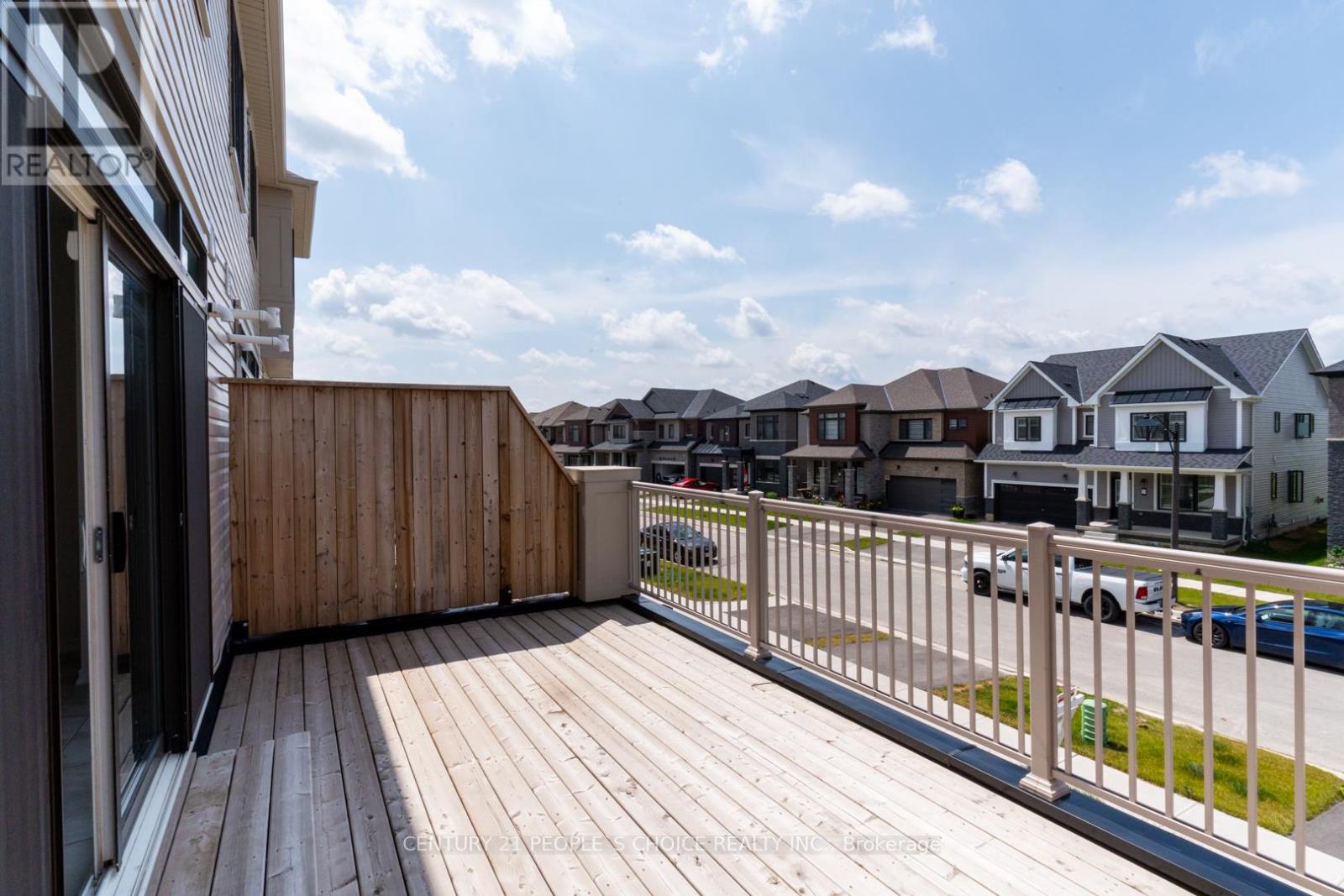 22 Bee Crescent, Brantford, Ontario  N3T 0V7 - Photo 35 - X12240668