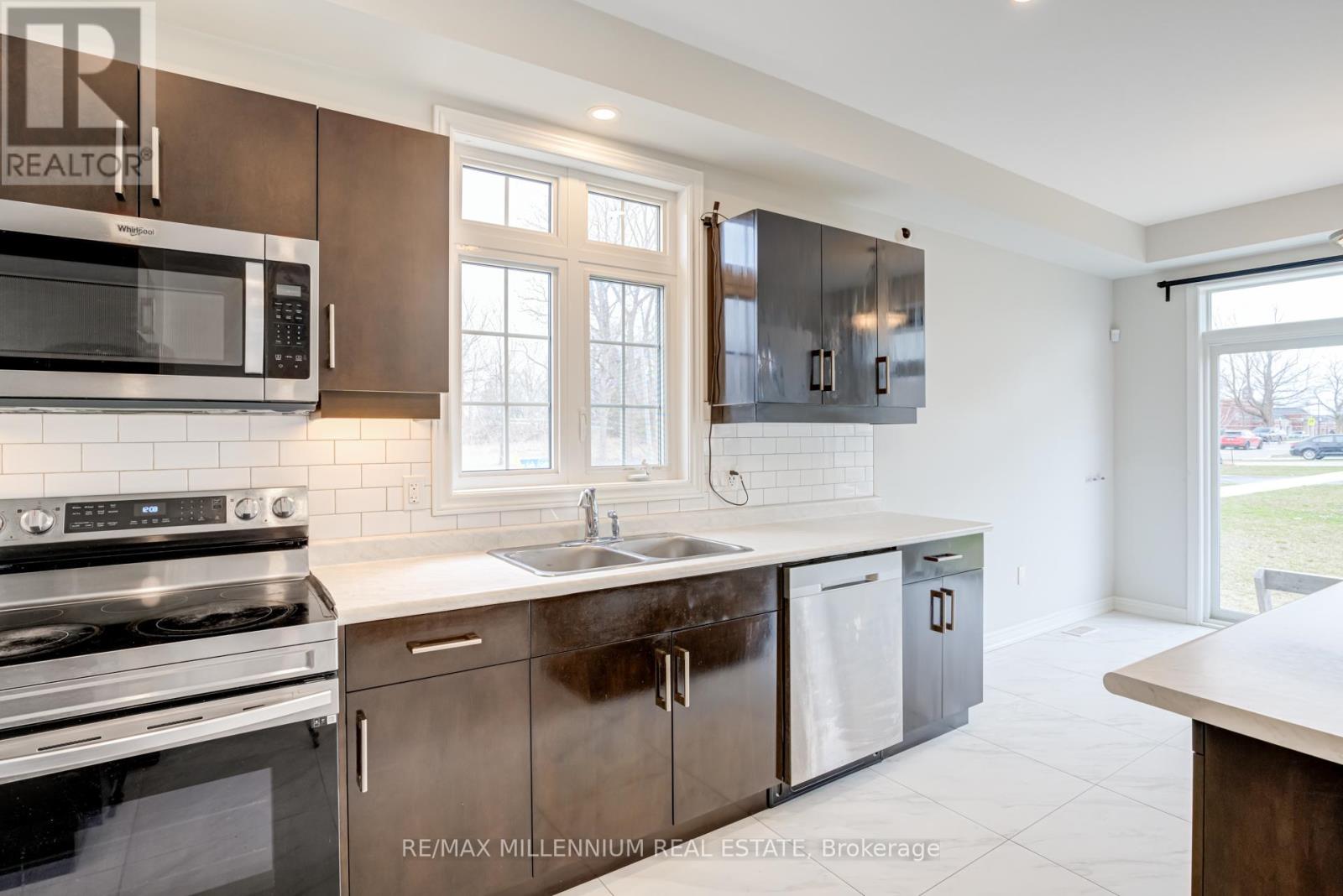 3651 Allen Trail, Fort Erie (Ridgeway), Ontario  L0S 1N0 - Photo 17 - X12240731