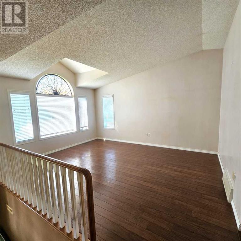 Property at 5014 9 Avenue image 2