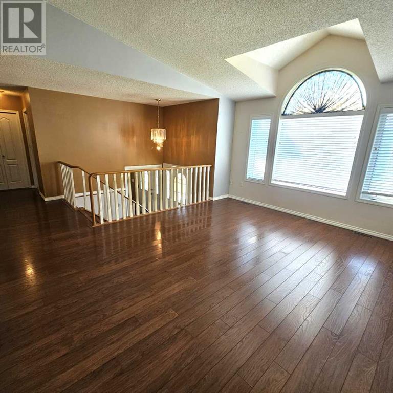 Property at 5014 9 Avenue image 4