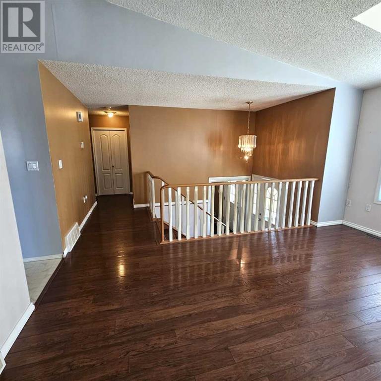 Property at 5014 9 Avenue image 5
