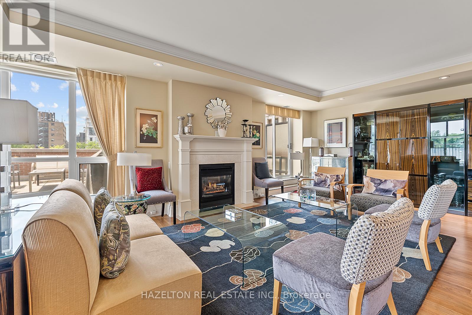 Property at 506 - 155 ST CLAIR AVENUE W image 4