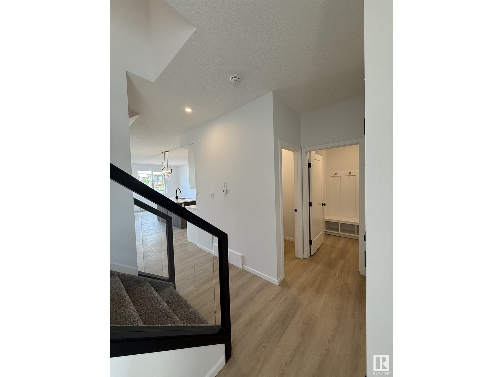 Property at 7718 174A AV NW image 4