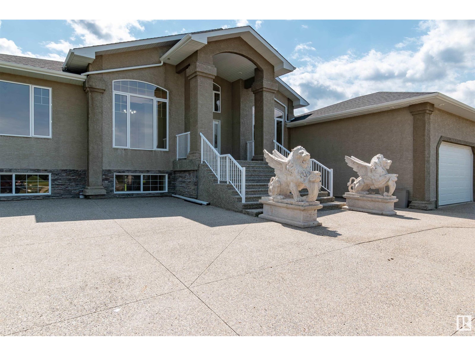 #15 53016 Rge Road 222, Rural Strathcona County, Alberta  T8B 1A8 - Photo 3 - E4443923