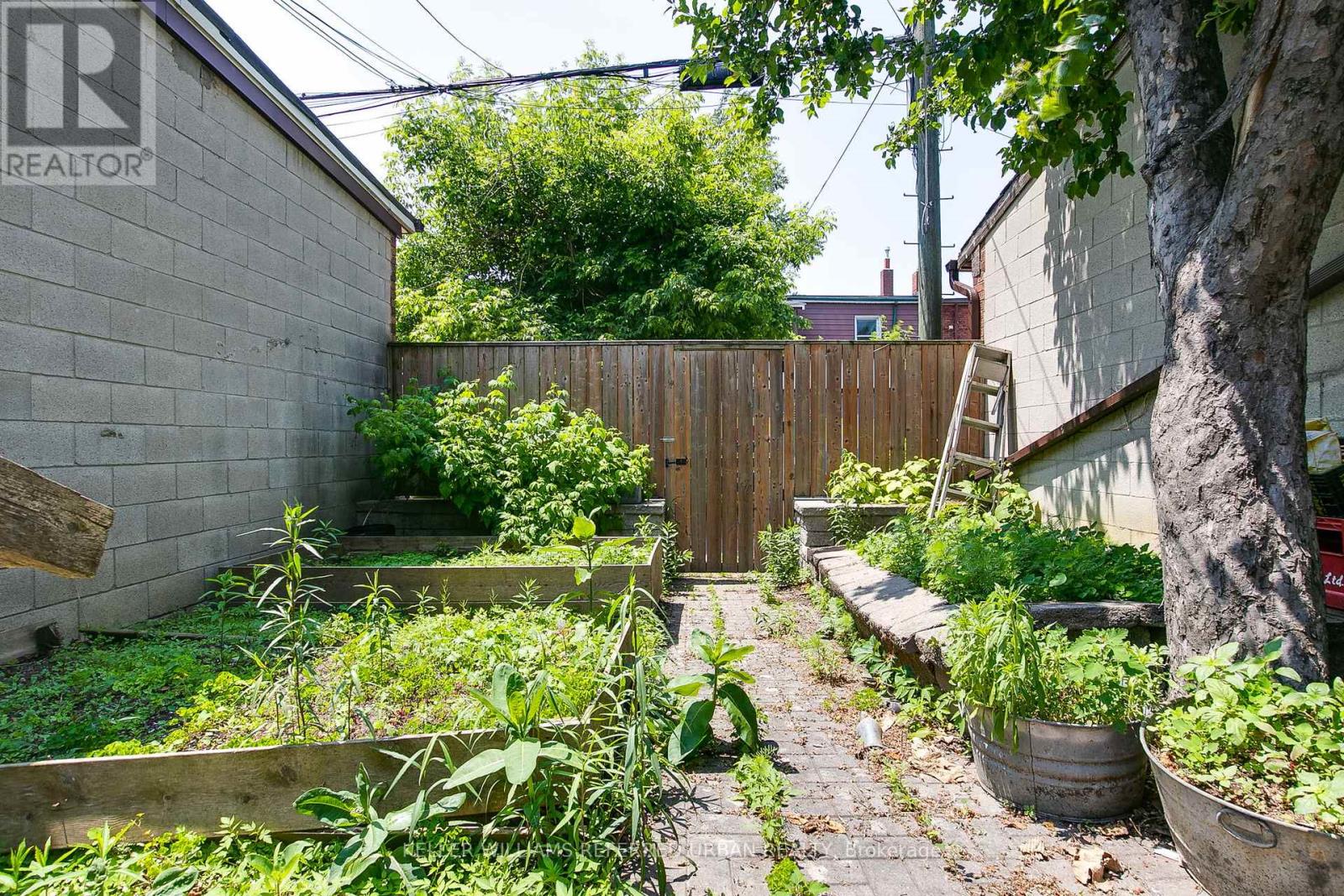 Property at 734 BROCK AVENUE image 5