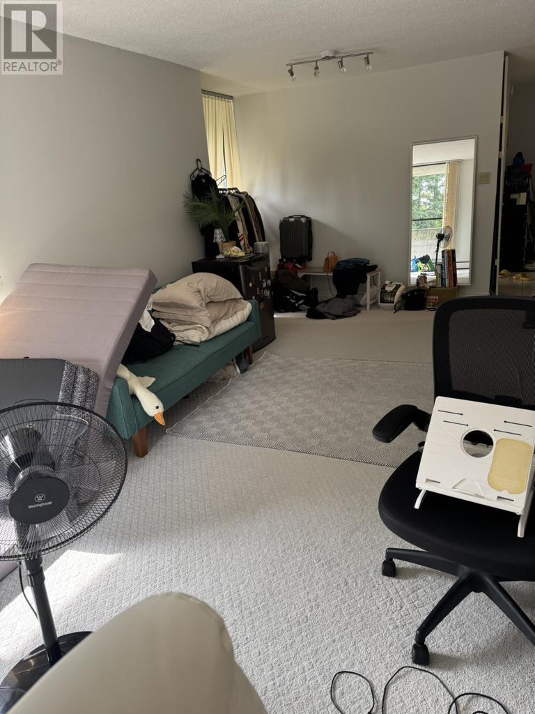 203 3755 Bartlett Court, Burnaby, British Columbia  V3J 7G7 - Photo 8 - R3017290