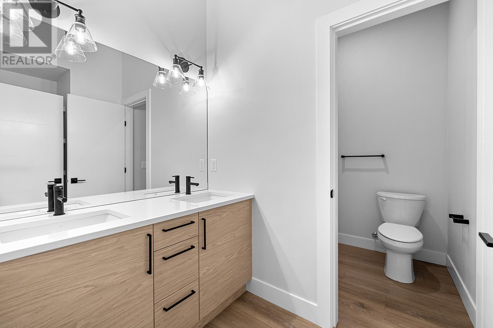 1018 Emslie Street, Kelowna, British Columbia  V1W 5J1 - Photo 53 - 10352699