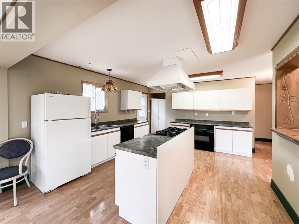 18124 Highway 679, Rural Big Lakes County, Alberta  T0H 0C5 - Photo 11 - A2231559