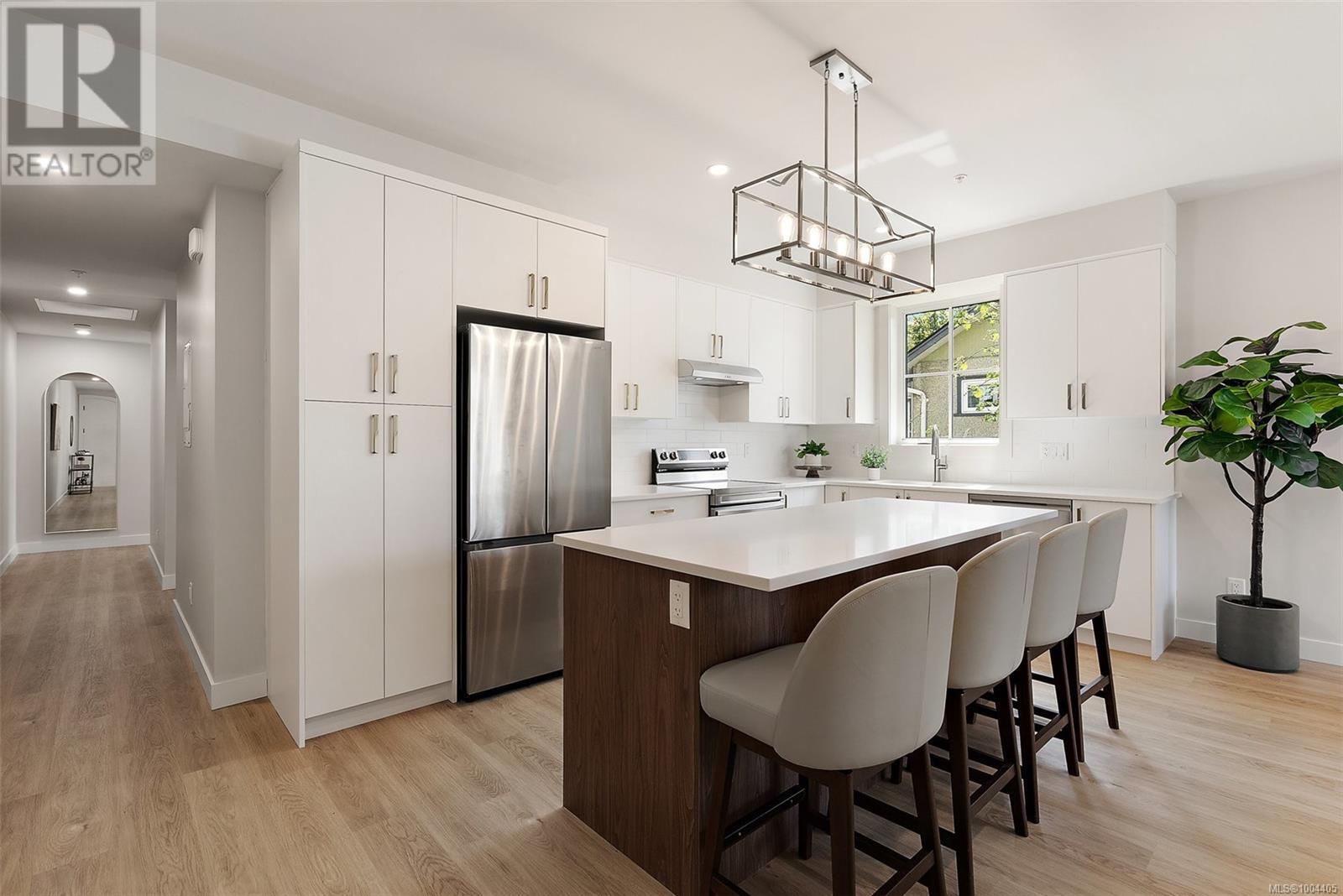 Property at 201 483 South Joffre St image 5