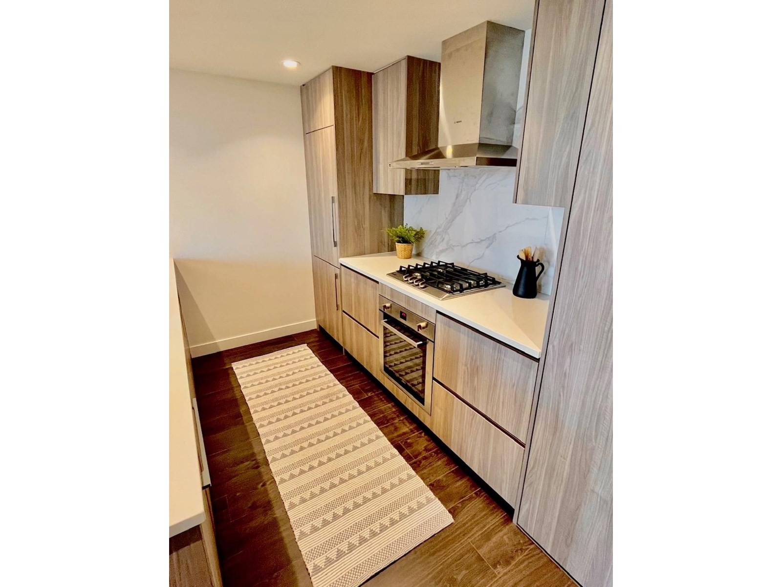 1105 9887 Whalley Boulevard, Surrey, British Columbia  V3T 0P4 - Photo 8 - R3019084