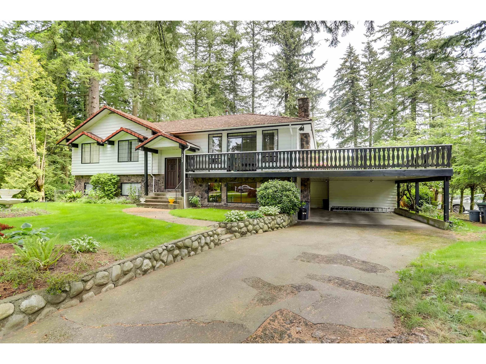Property at 2242 173 STREET image 2