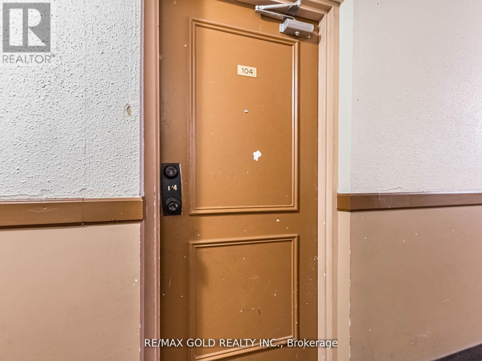 Property at 104 - 3555 DERRY ROAD image 2