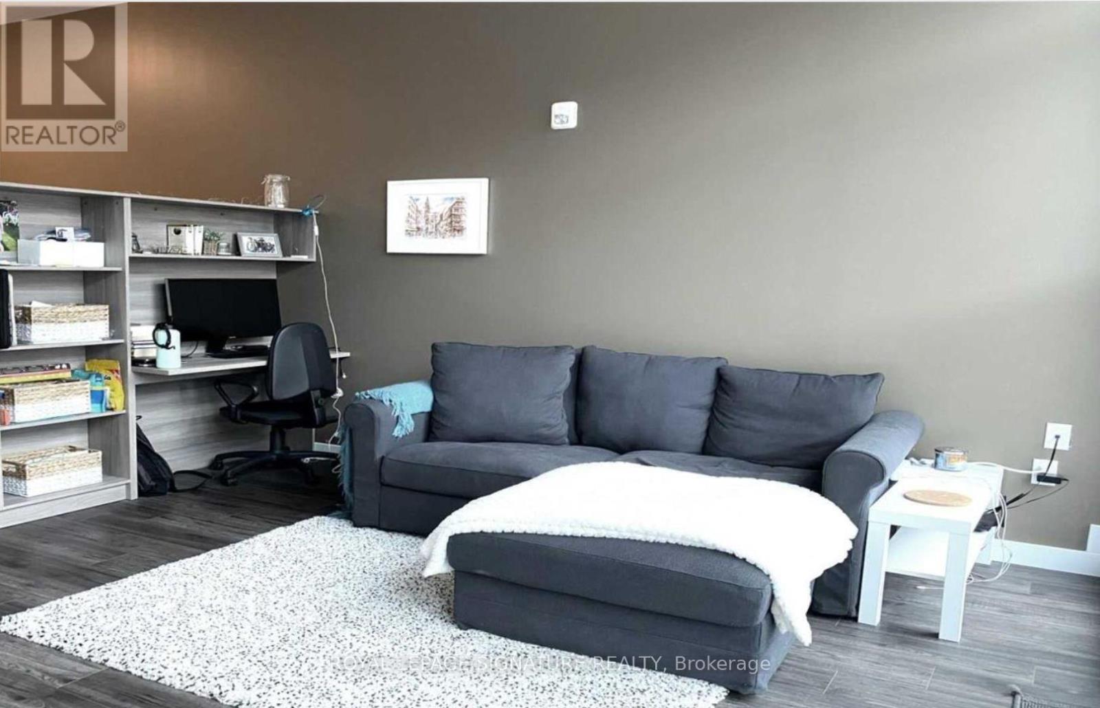 620 - 257 Hemlock Street, Waterloo, Ontario  N2L 0K2 - Photo 5 - X12240895