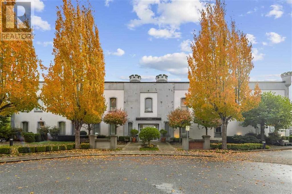 319 Governors Court, New Westminster, British Columbia  V3L 5S5 - Photo 6 - C8070261