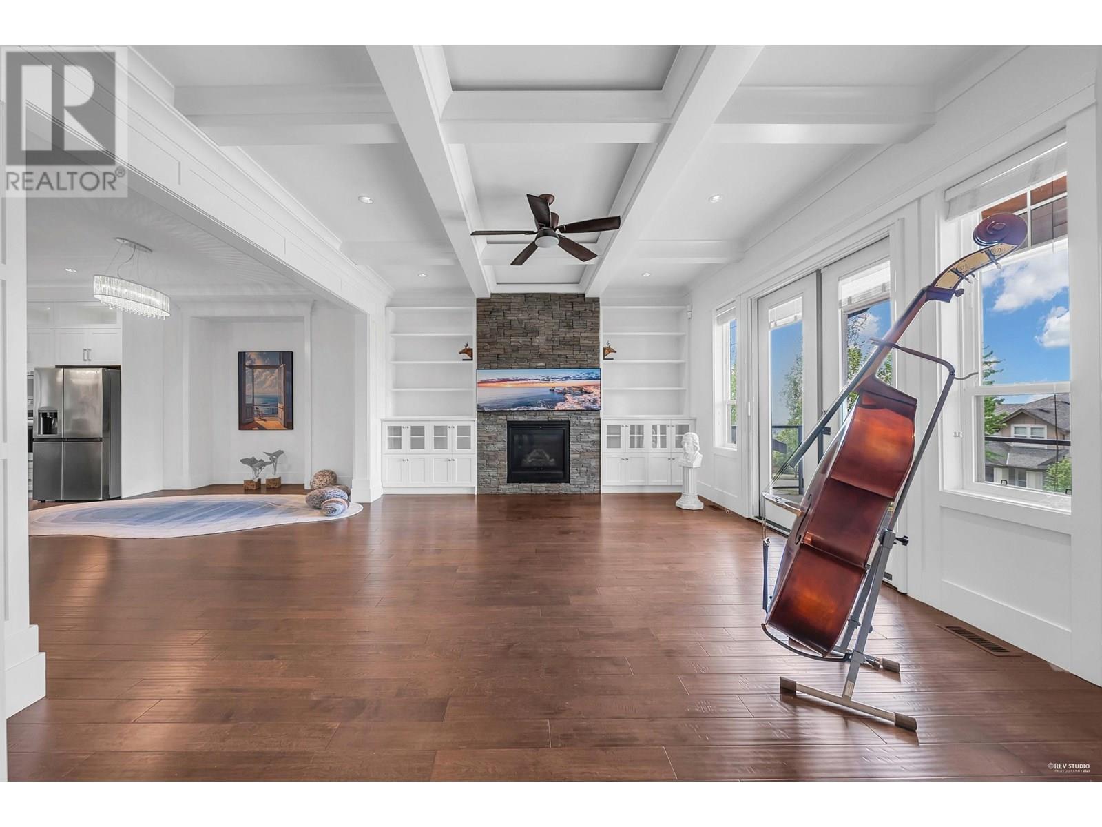 3523 PRINCETON AVENUE, coquitlam, British Columbia V3E0K3