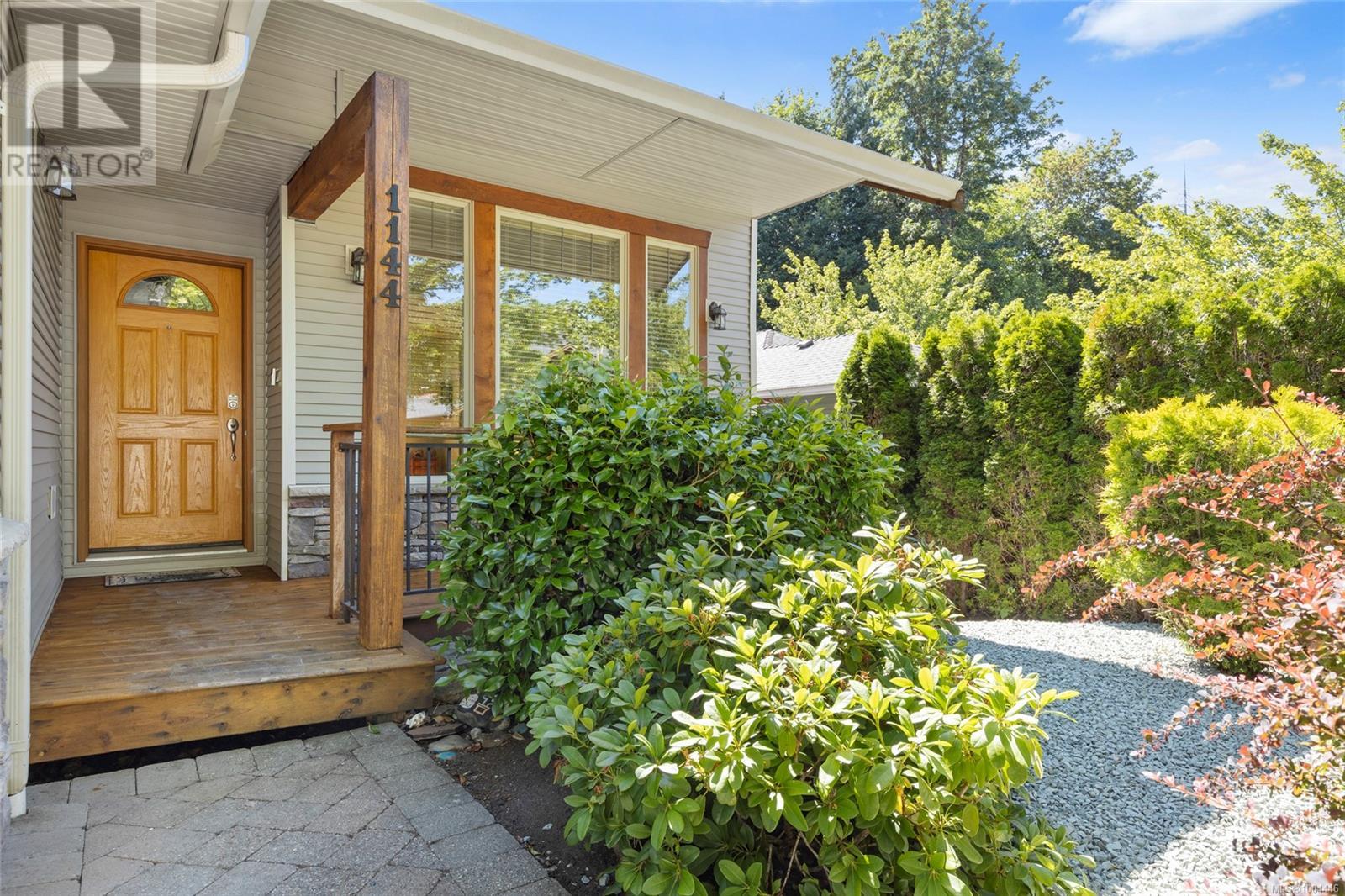 Property at 1144 Gilson Pl image 4