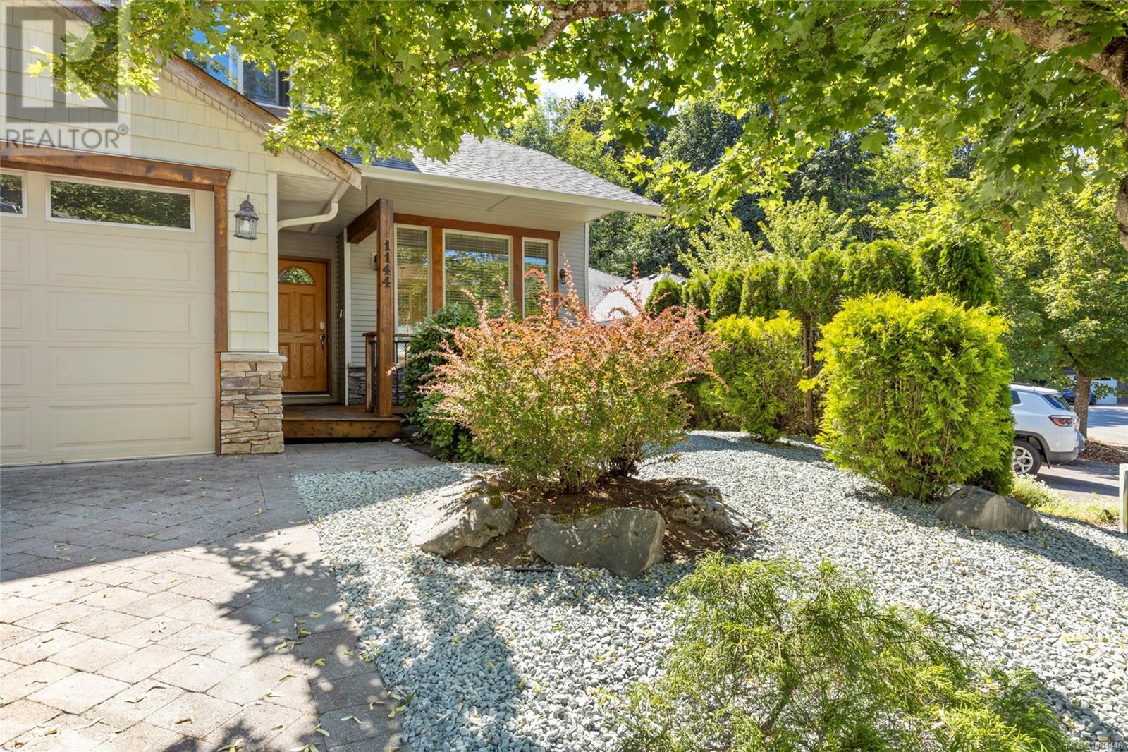 Property at 1144 Gilson Pl image 3