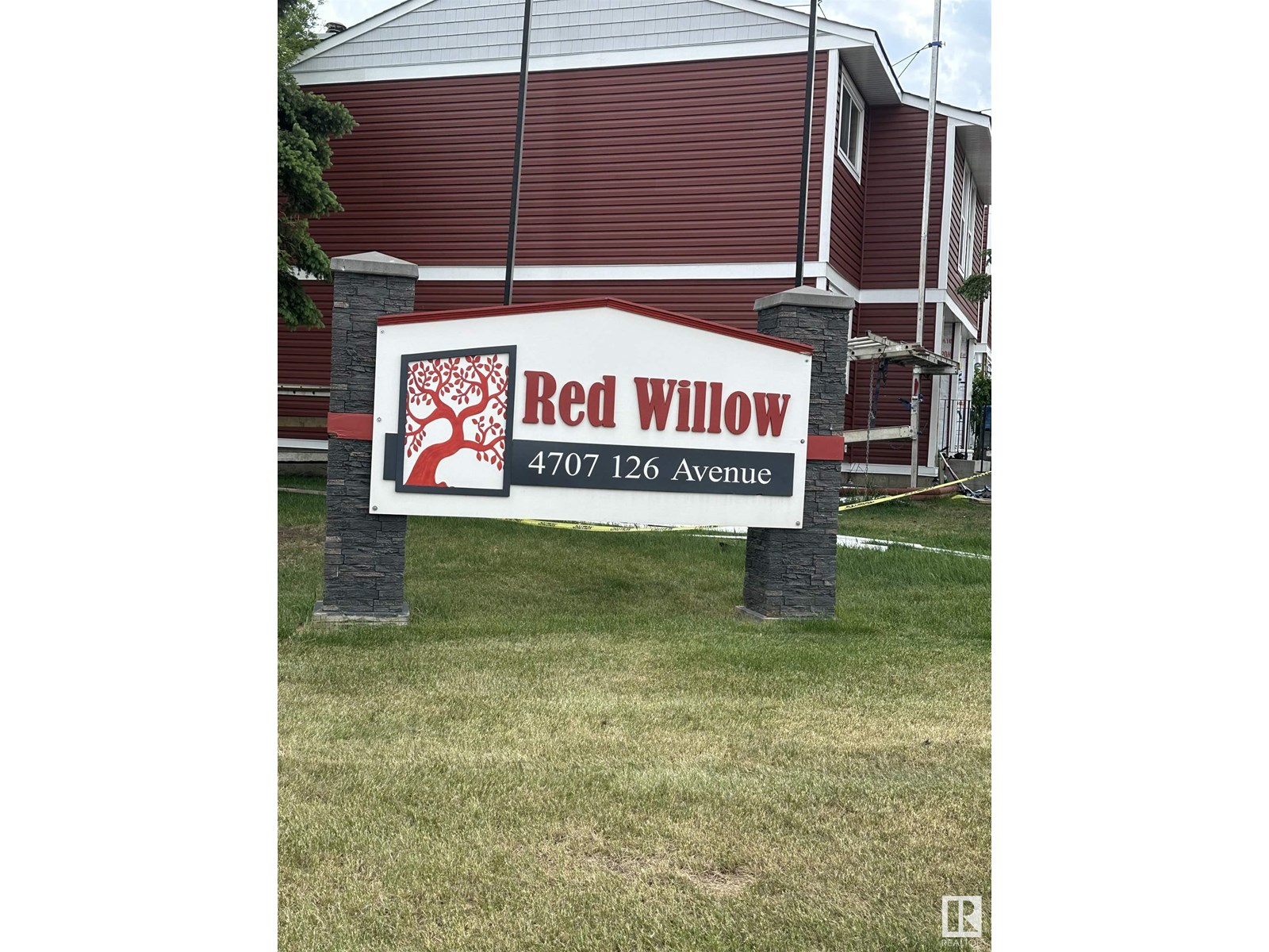 Property at #35 4707 126 AV NW image 1