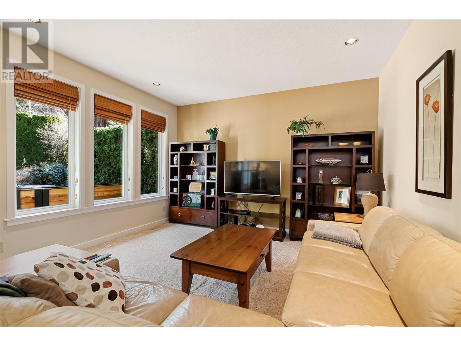 Property at 2643 O'REILLY Road image 3