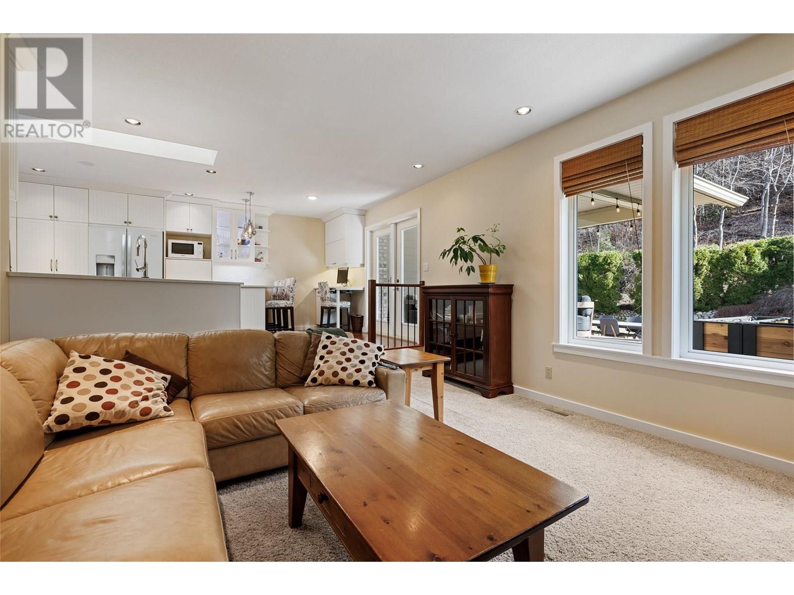 Property at 2643 O'REILLY Road image 4
