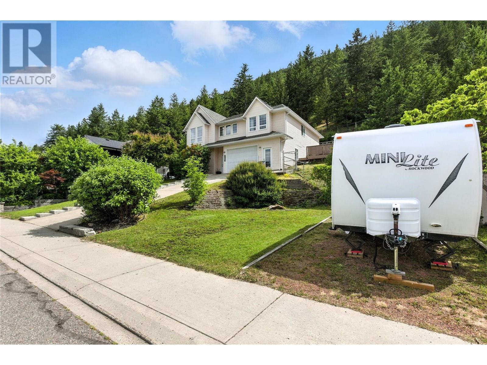 Property at 2683 Skeena Drive image 3