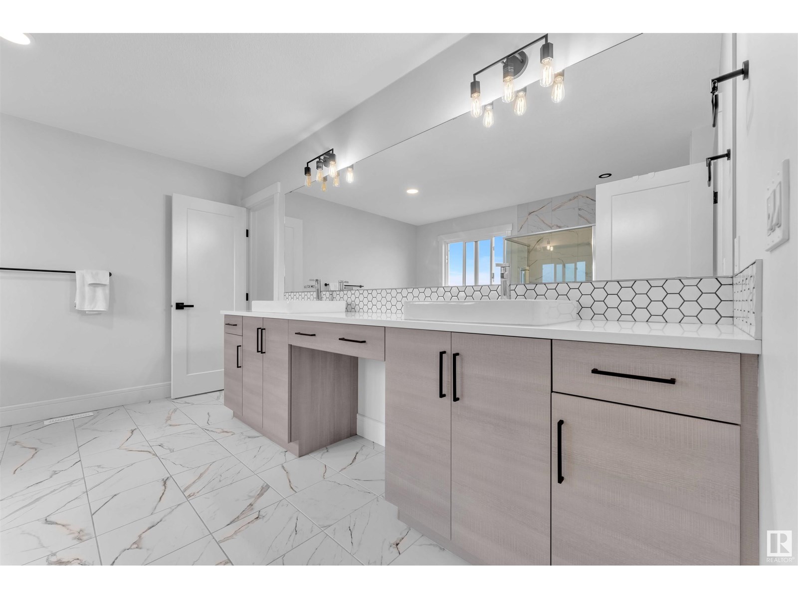 2029 13a Av Nw, Edmonton, Alberta  T6T 2R8 - Photo 33 - E4443940