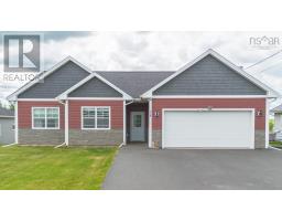 28 Ridge Avenue, Stewiacke, Ca
