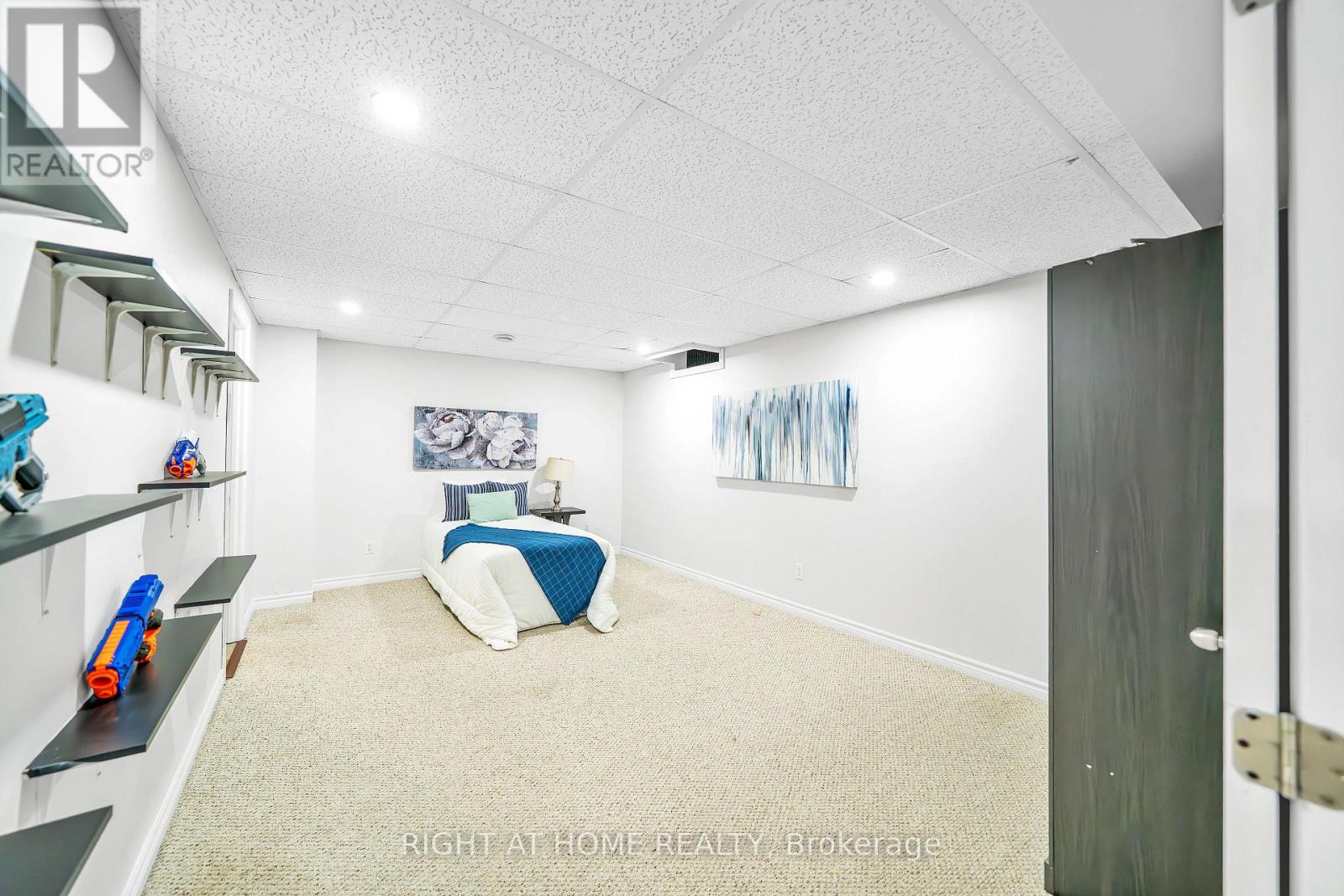 632 Longworth Avenue, Clarington (Bowmanville), Ontario  L1C 5B8 - Photo 17 - E12240971