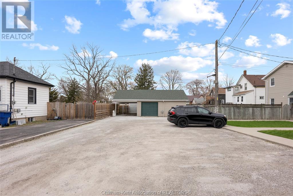 224 Lacroix Street, Chatham, Ontario  N7M 2V4 - Photo 4 - 25015915