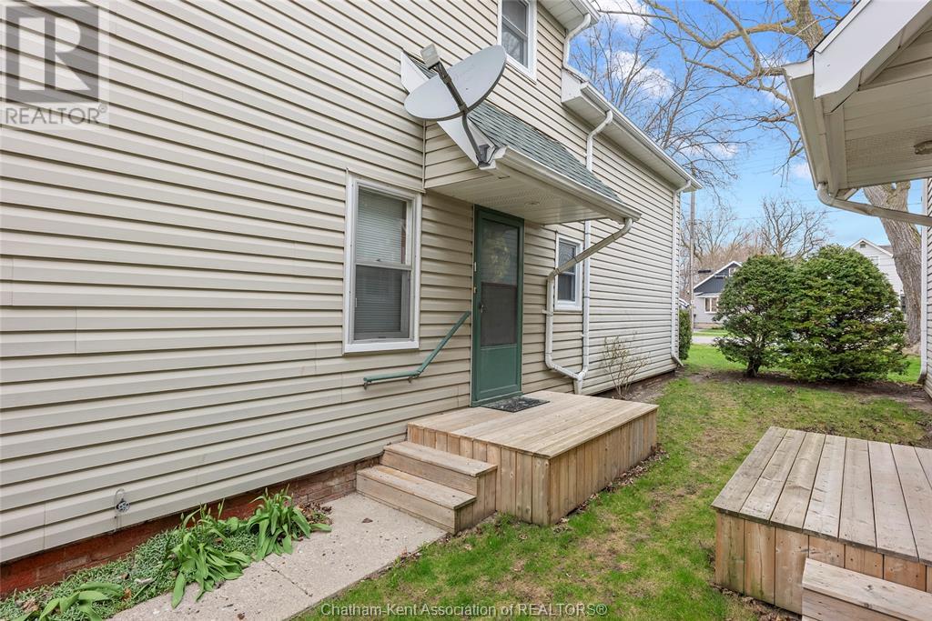 224 Lacroix Street, Chatham, Ontario  N7M 2V4 - Photo 9 - 25015915