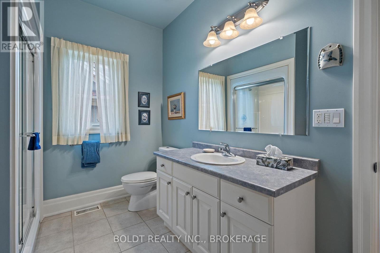 19 Red Haven Drive, Niagara-On-The-Lake (St. Davids), Ontario  L0S 1J0 - Photo 19 - X12241016