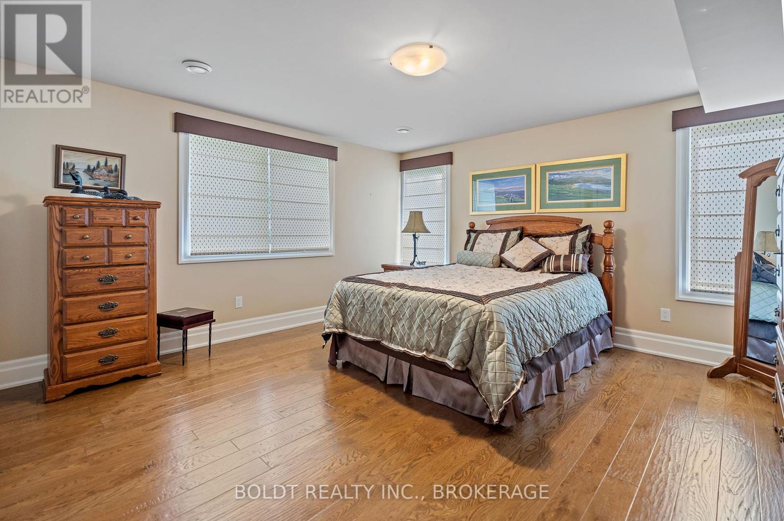 19 Red Haven Drive, Niagara-On-The-Lake (St. Davids), Ontario  L0S 1J0 - Photo 24 - X12241016