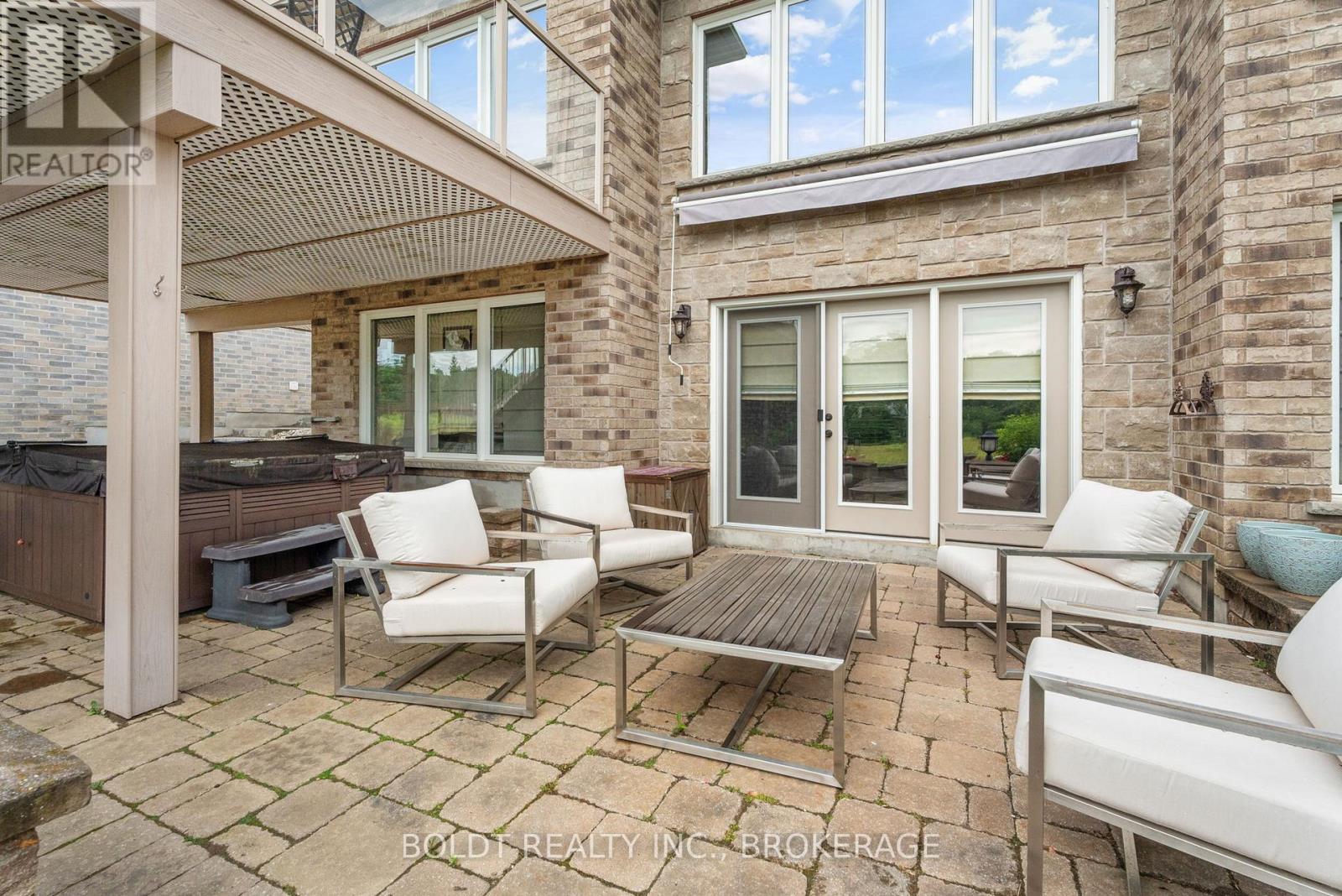 19 Red Haven Drive, Niagara-On-The-Lake (St. Davids), Ontario  L0S 1J0 - Photo 36 - X12241016