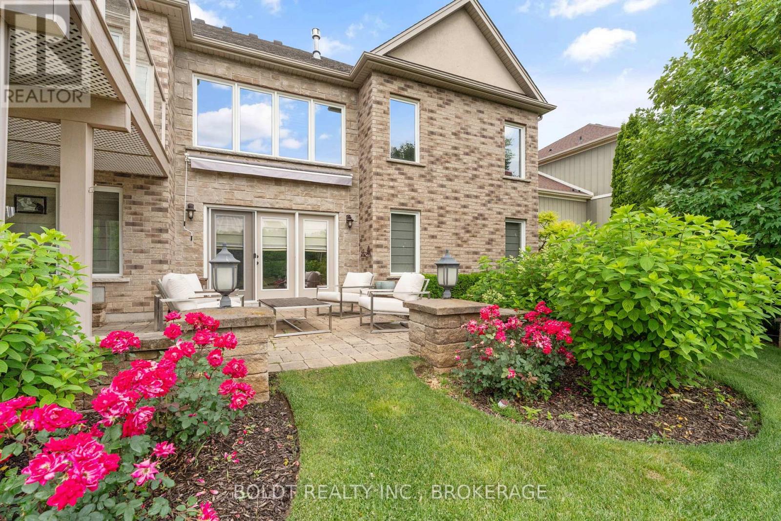 19 Red Haven Drive, Niagara-On-The-Lake (St. Davids), Ontario  L0S 1J0 - Photo 37 - X12241016