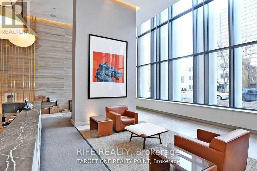 3407 - 50 Charles Street E, Toronto, Ontario  M4Y 1T1 - Photo 2 - C12240990