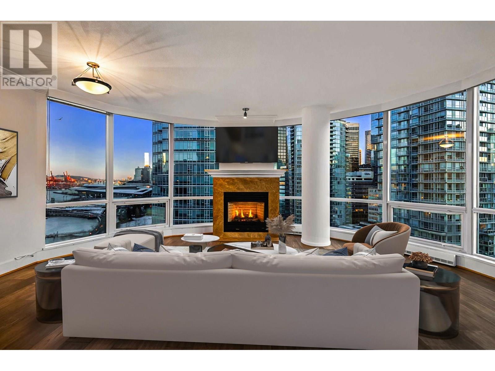 Property at 1503 323 JERVIS STREET image 2