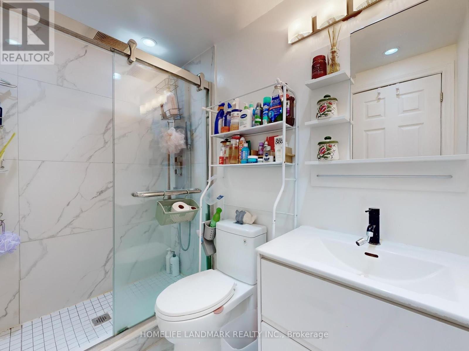 138 - 3175 Kirwin Avenue, Mississauga, Ontario  L5A 3M4 - Photo 24 - W12225406