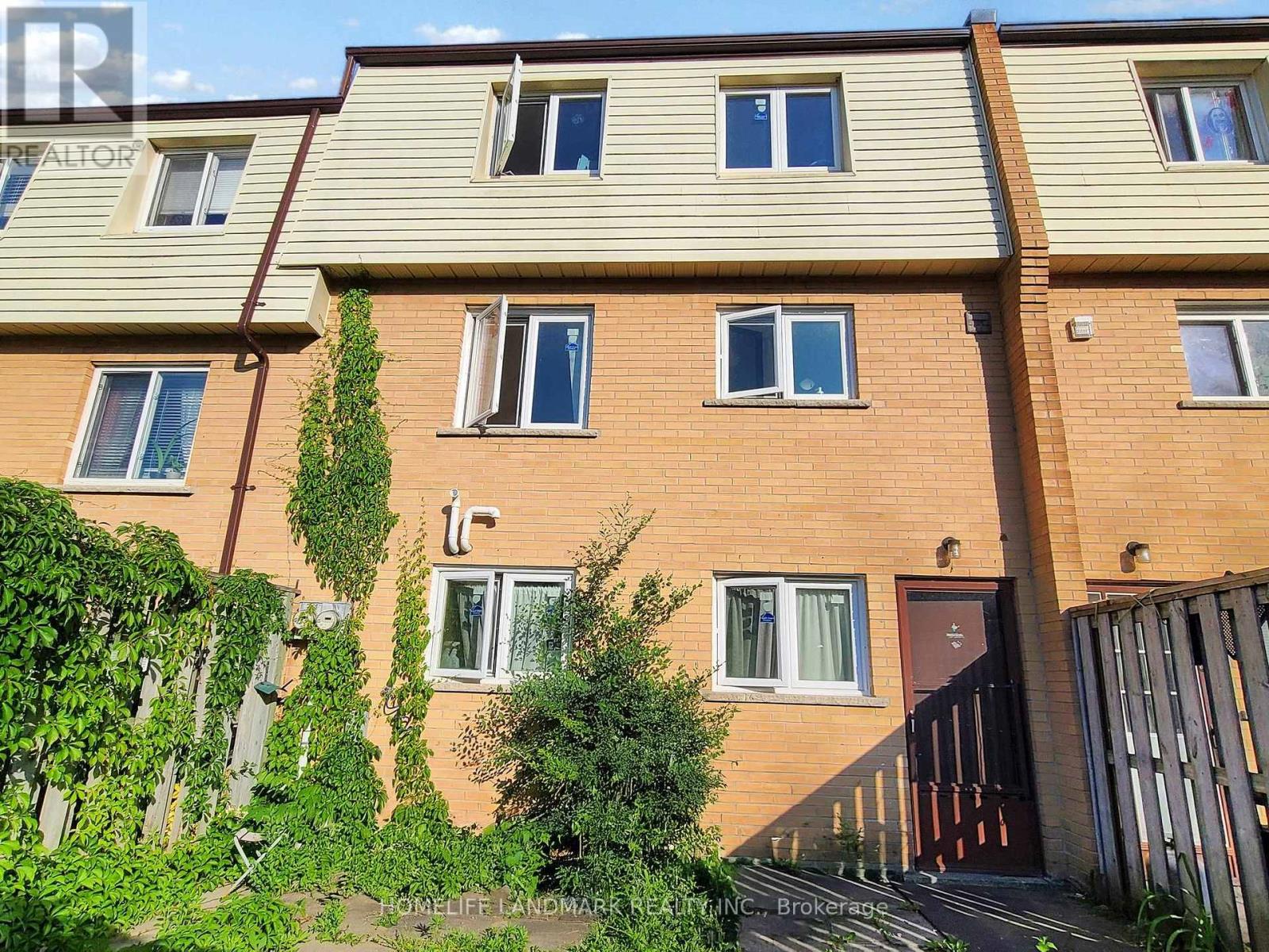 138 - 3175 Kirwin Avenue, Mississauga, Ontario  L5A 3M4 - Photo 31 - W12225406
