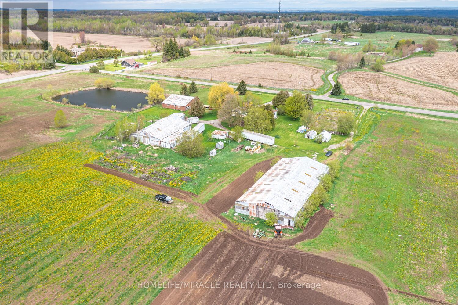 18330 Mountainview Road, Caledon, Ontario  L7K 2K8 - Photo 12 - W12240072