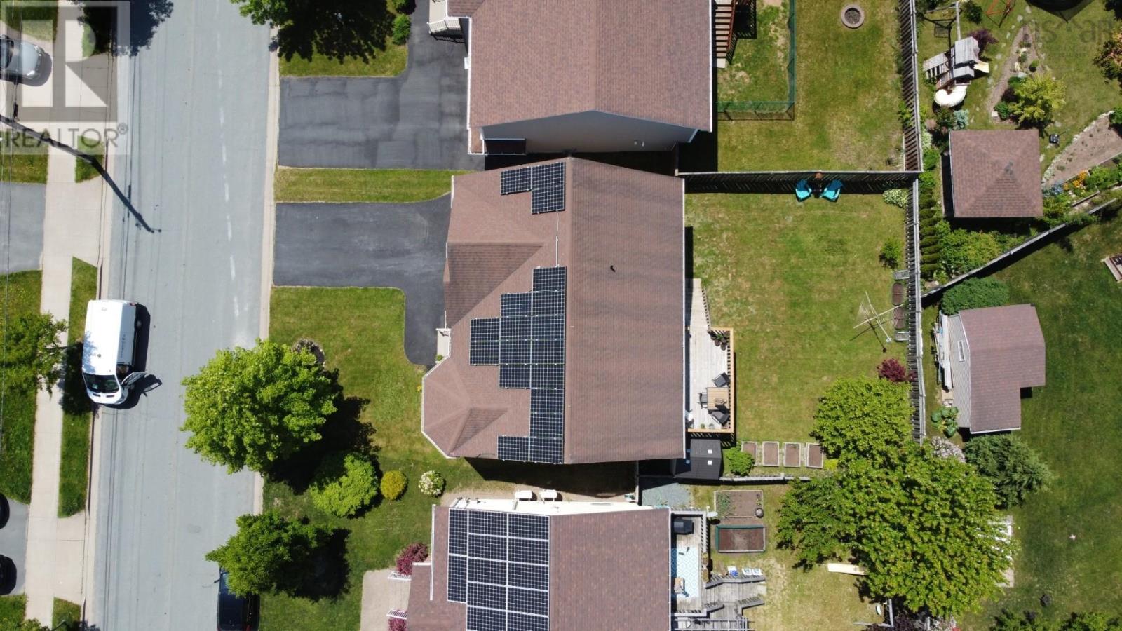 Property at 81 Viridian Drive image 2