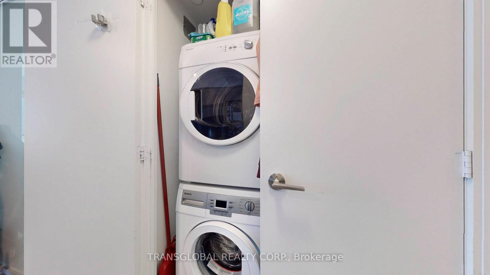 3801 - 181 Dundas Street E, Toronto, Ontario  M5A 0N5 - Photo 12 - C12241043